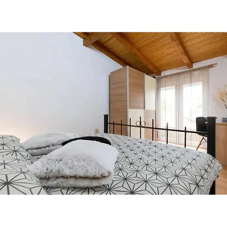 Salt&Sky Apartment *
